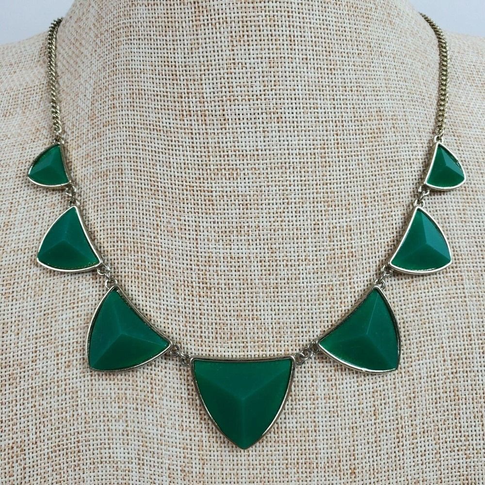 Vintage Estate Beveled Green Gold Tone Necklace 19" Long